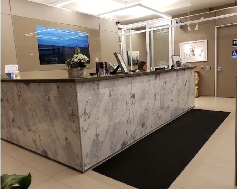 About Dentistry @ Momentum, Toronto Dentist